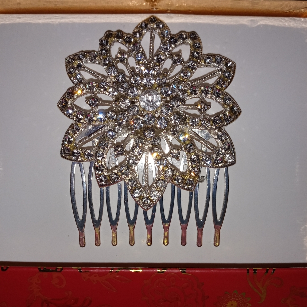 Rhinestone Hair Comb